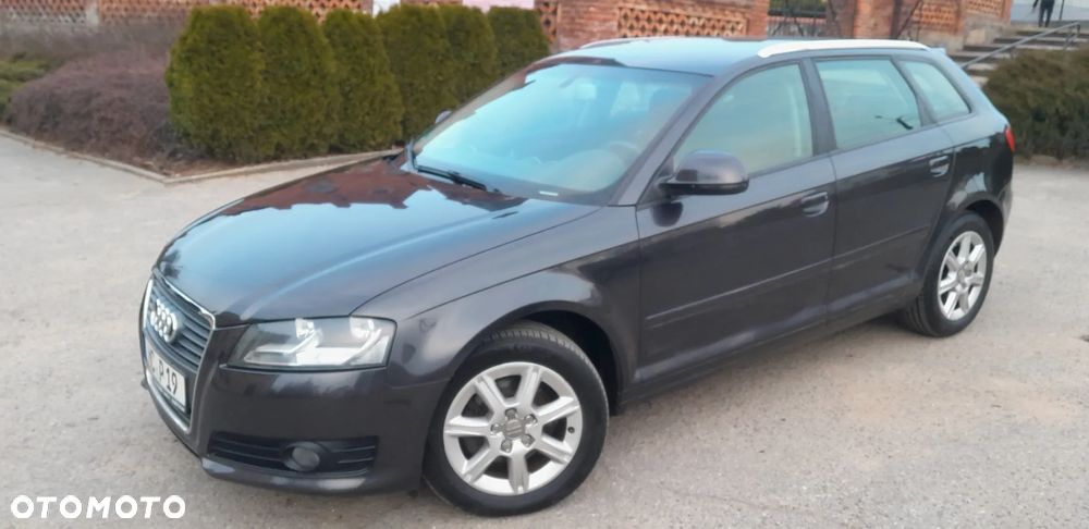 Audi A3 Sportback - 3