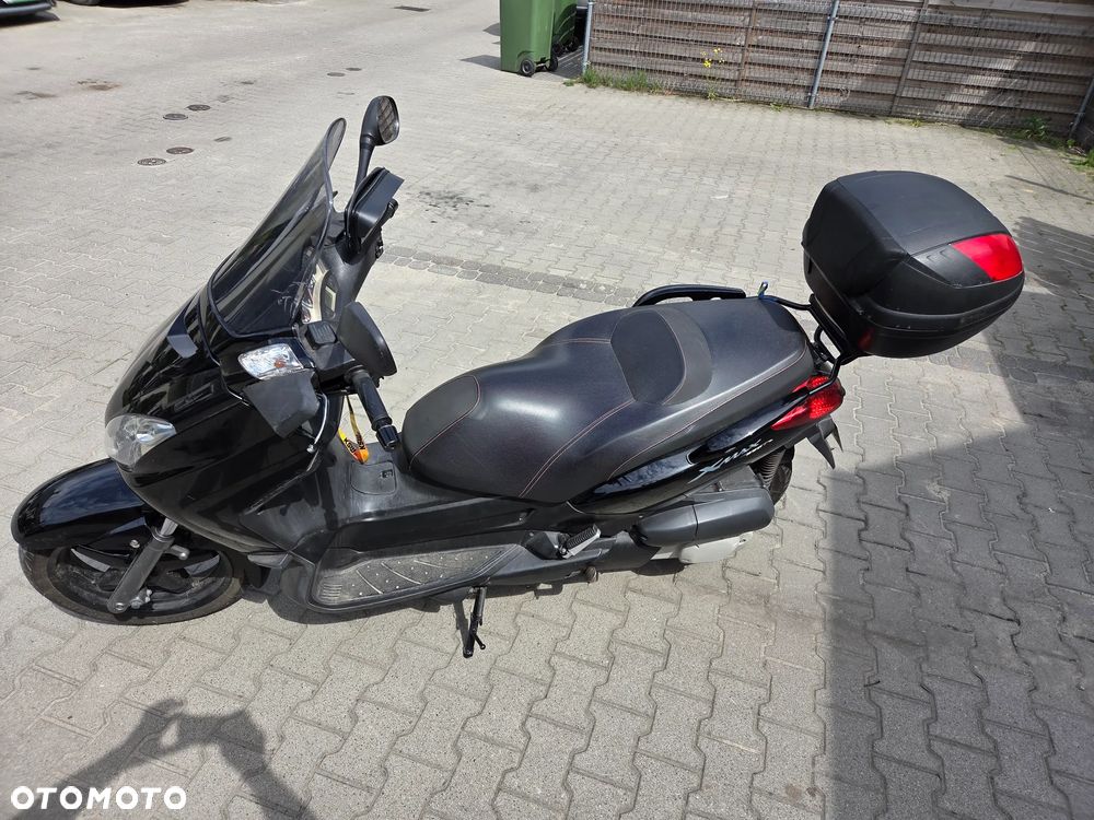 Yamaha X-max - 5
