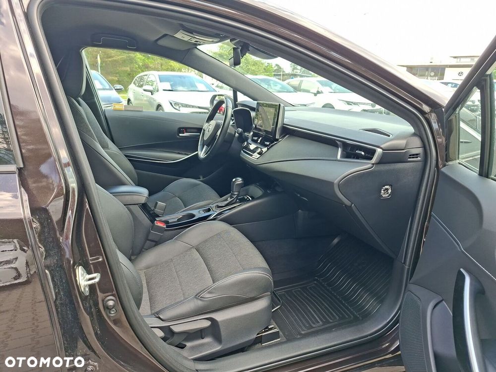 Toyota Corolla 1.8 Hybrid Comfort - 9