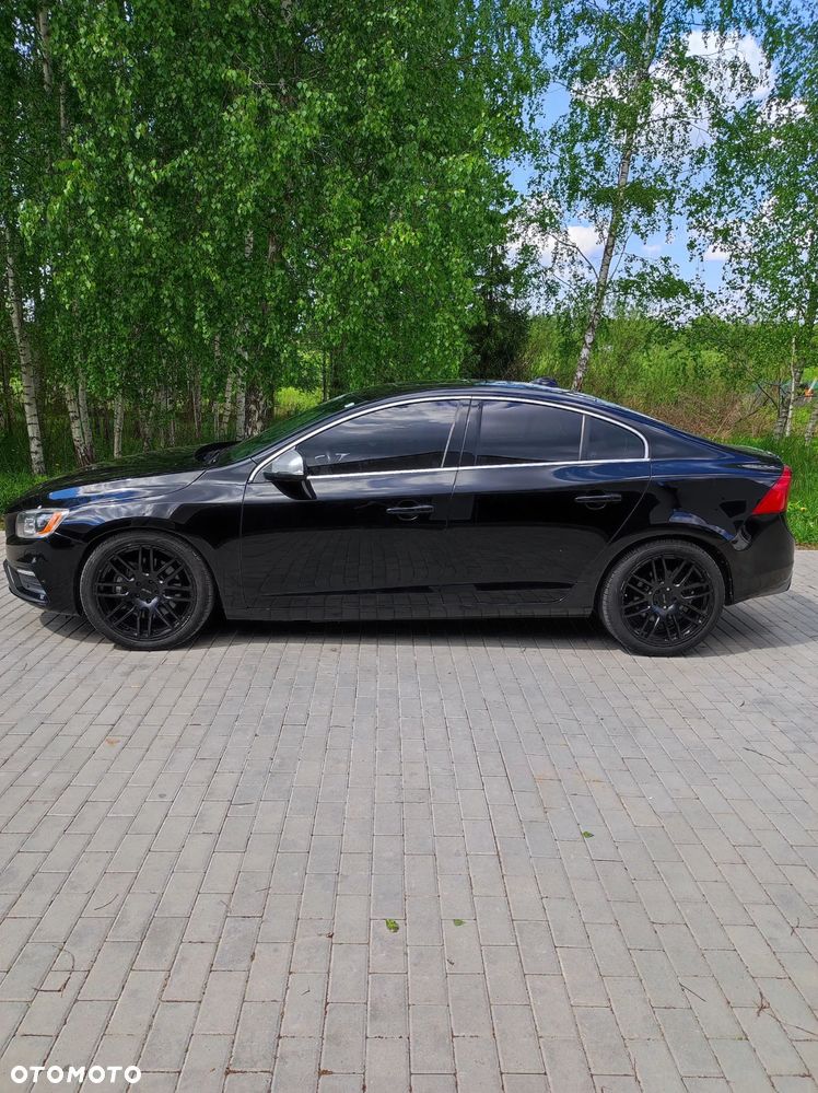 Volvo S60 T6 AWD Geartronic RDesign - 2
