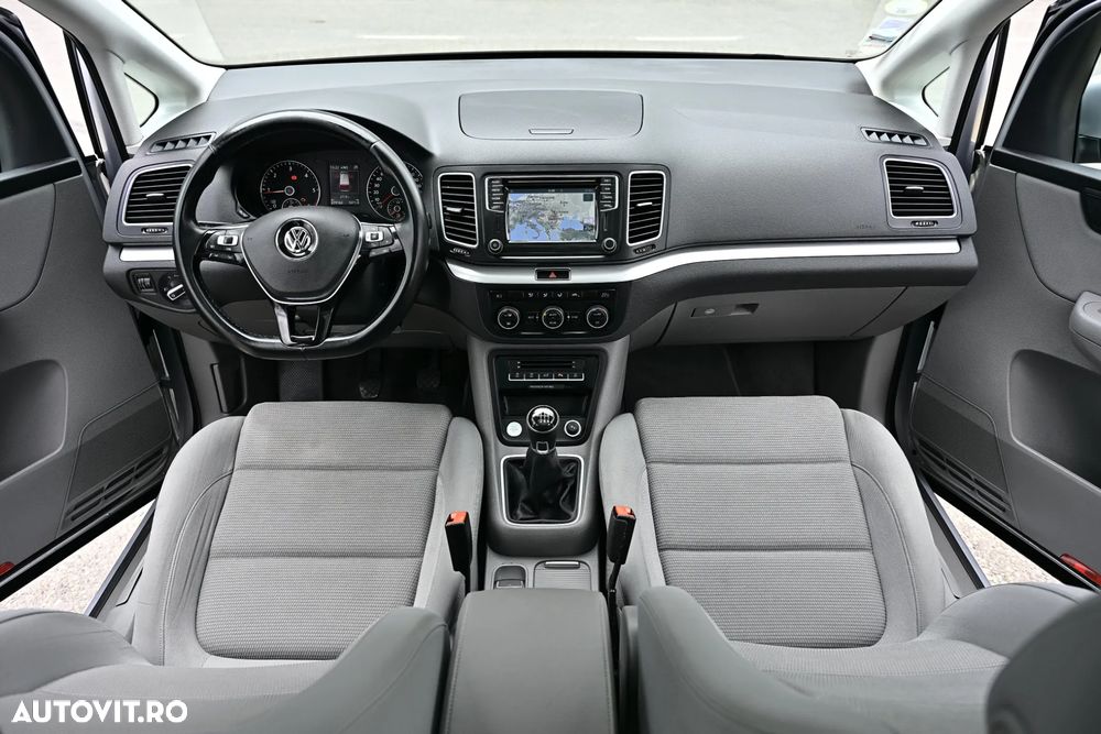 Volkswagen Sharan - 7