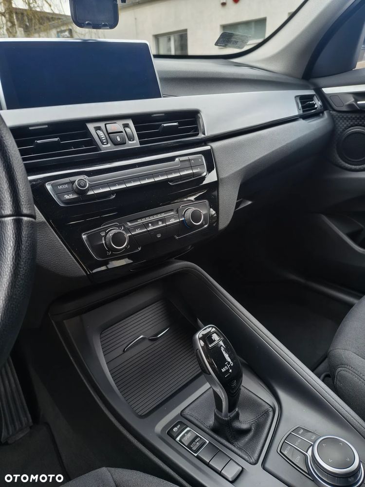 BMW X1 sDrive18d - 10