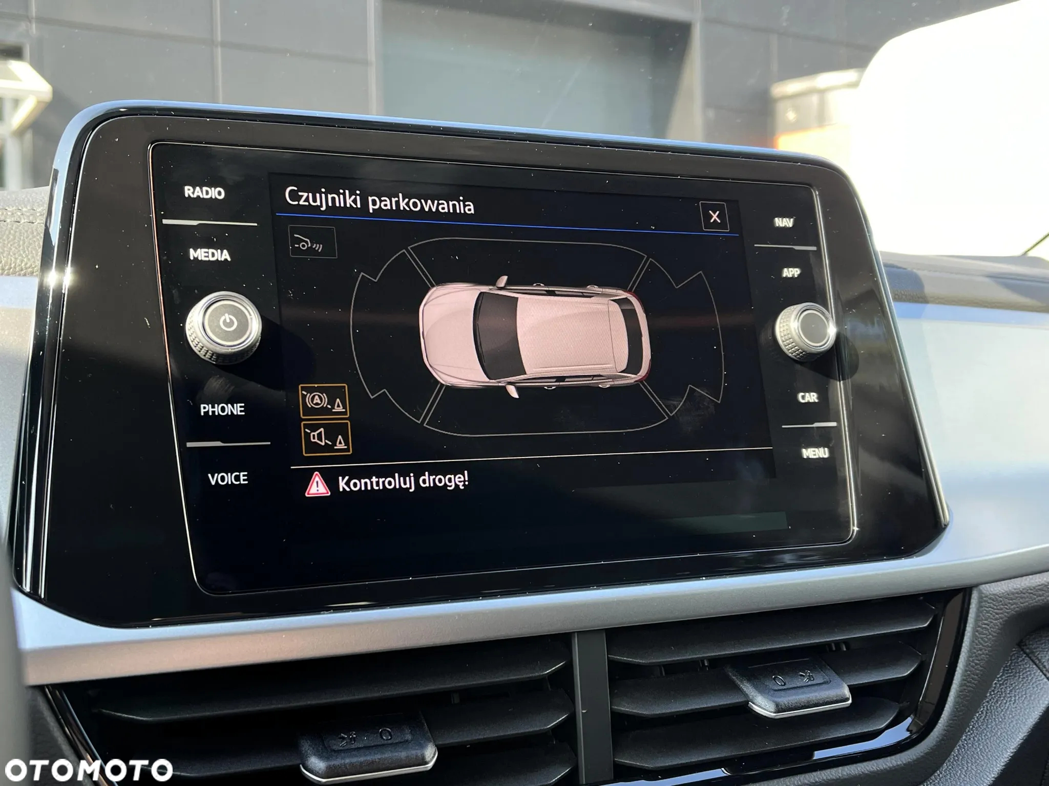 Volkswagen T-Roc 1.5 TSI Life Plus DSG - 27