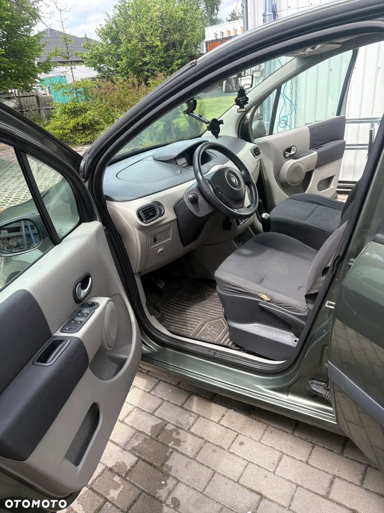 Renault Modus 1.4 16V Alize - 5