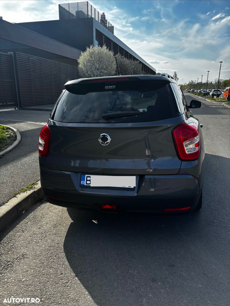 SsangYong XLV 1.6 e-XDI STD Plus - 4