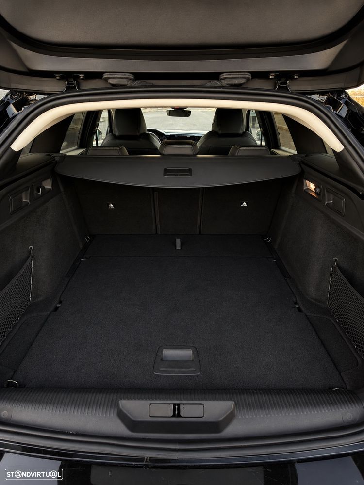 Peugeot 308 SW BlueHDi 130 EAT8 Stop & Start Allure Pack - 14