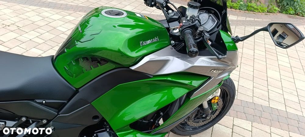 Kawasaki Z - 17