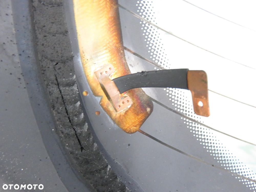 SZYBA TYLNA PEUGEOT 207 HB - 2