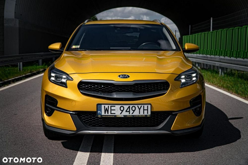 Kia XCeed - 10