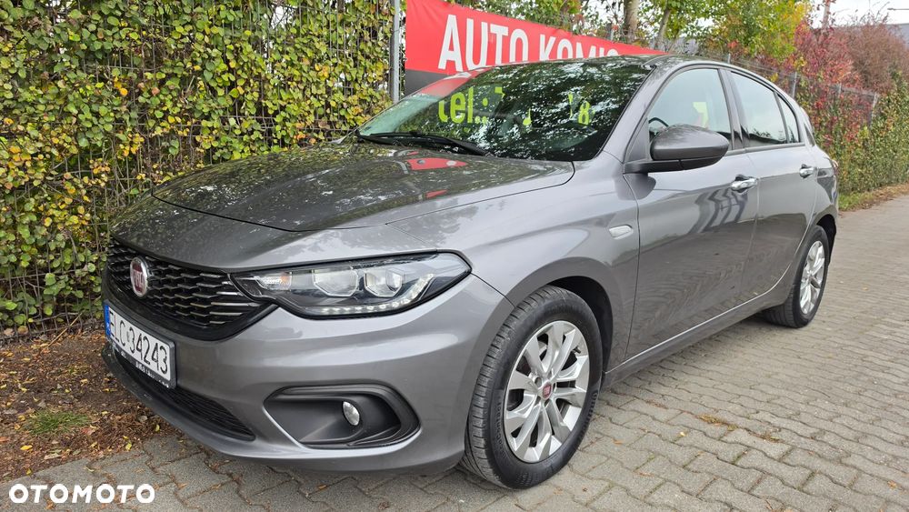 Fiat Tipo 1.4 T-Jet 16v Lounge EU6d - 21