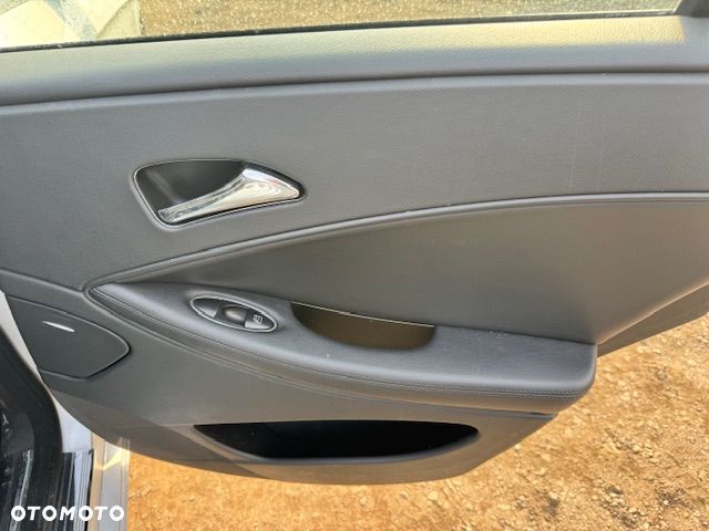 Mercedes-Benz CLS 320 CDI 7G-TRONIC Grand Edition - 25