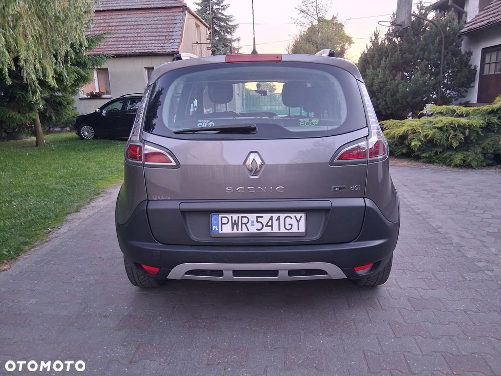 Renault Scenic dCi 110 Xmod Paris - 14