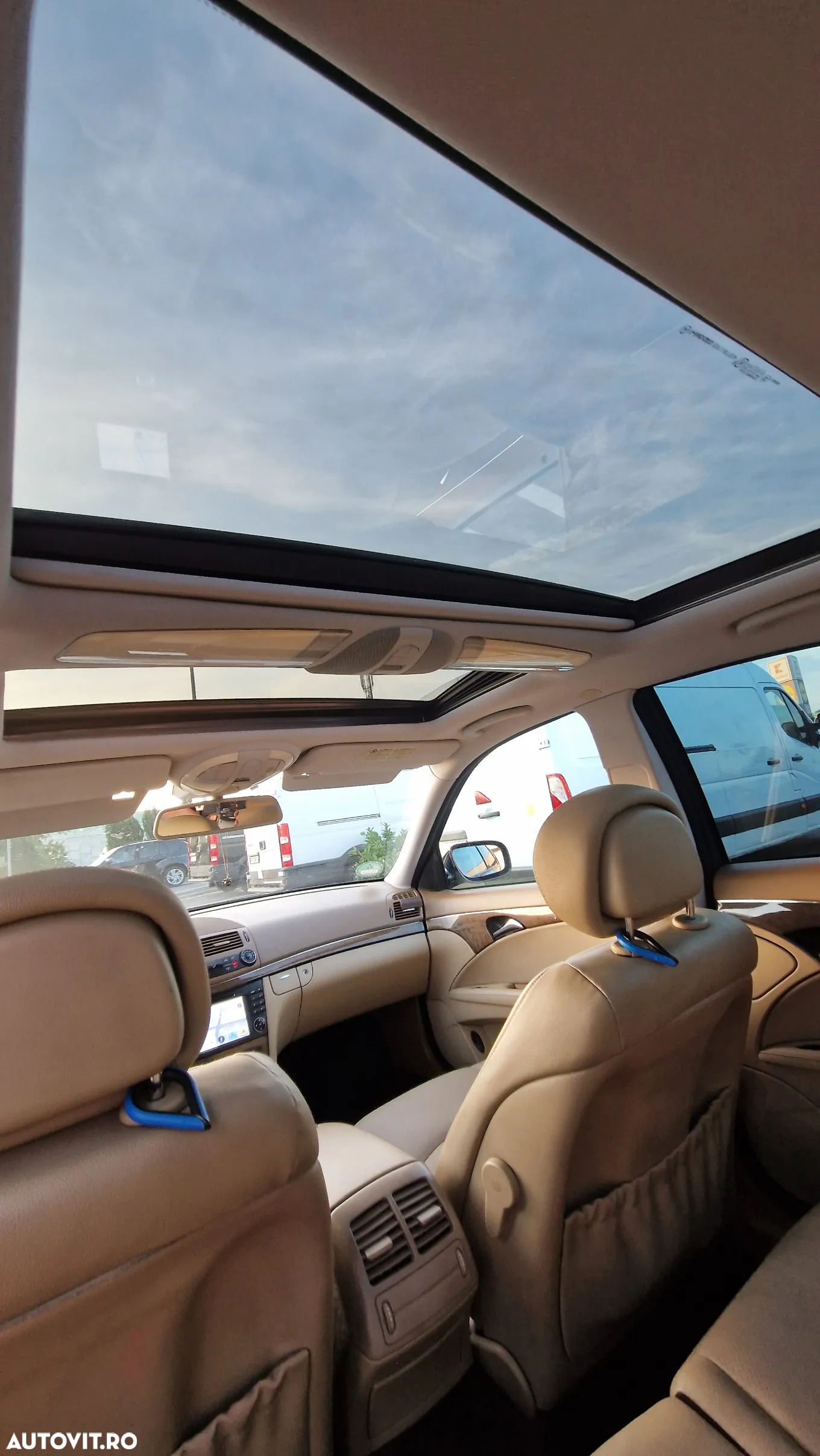 Mercedes-Benz E 200 KOMPRESSOR - 5