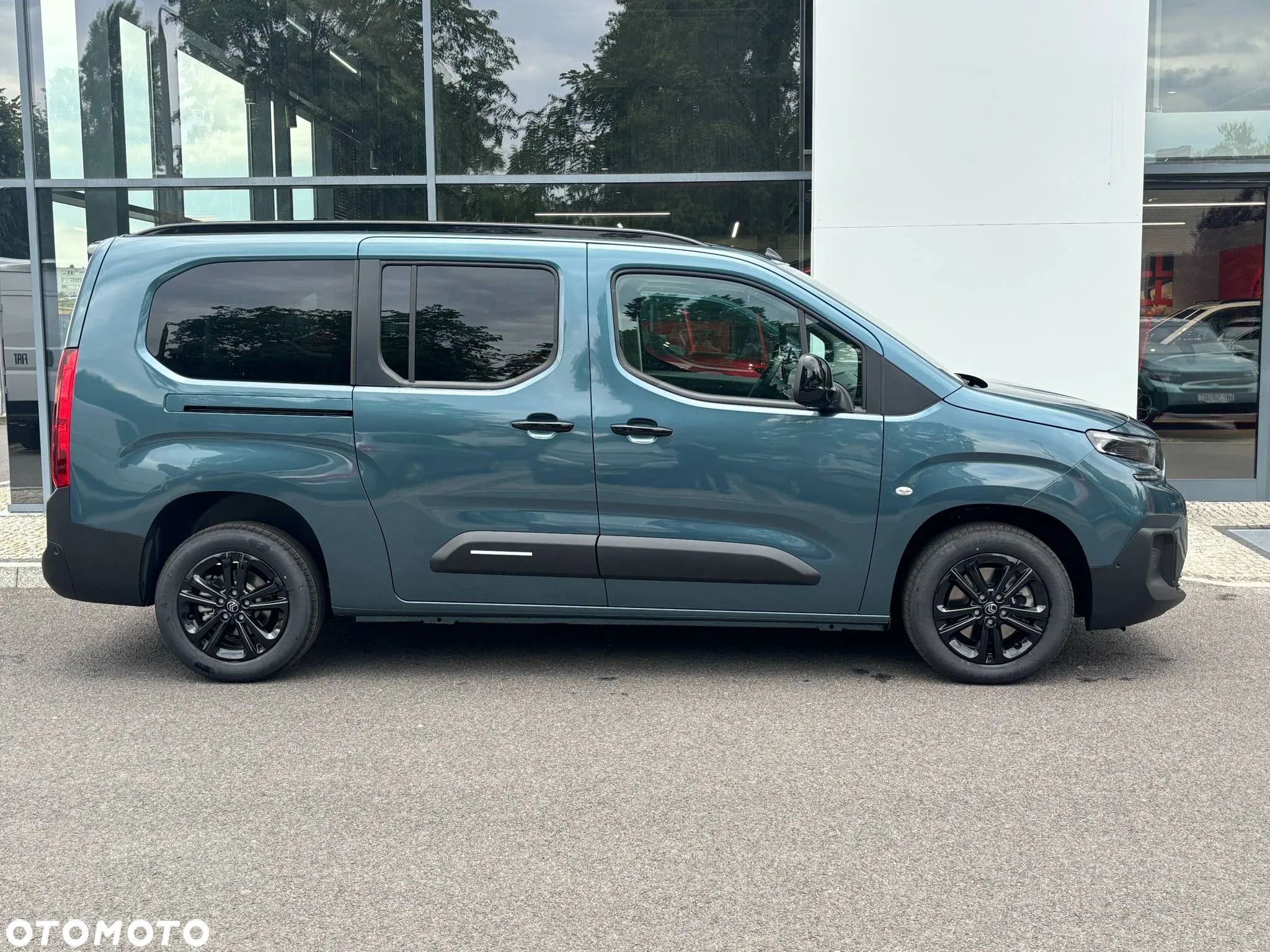 Citroën Berlingo XL 1.5 BlueHDI Max S&S EAT8 - 4