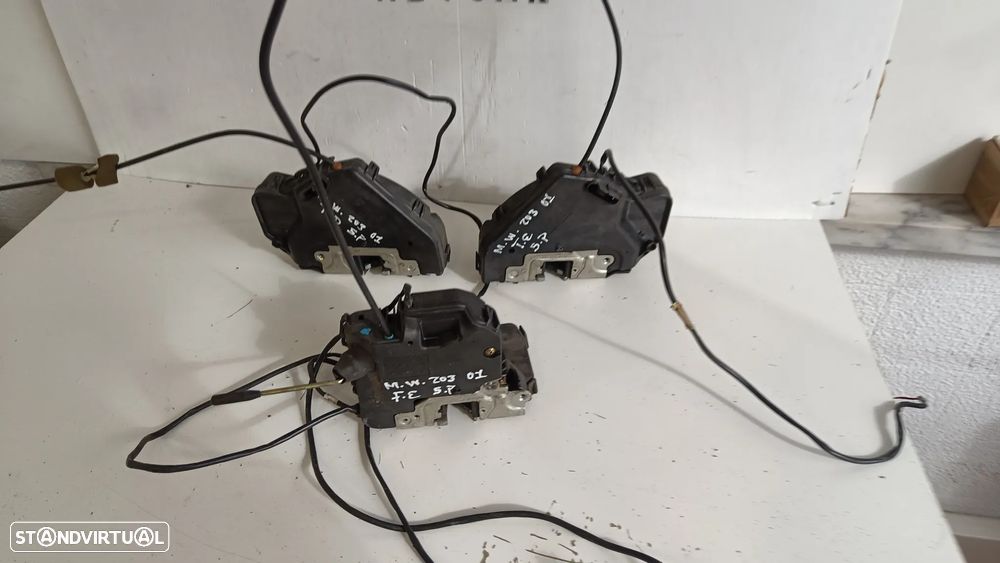 Fechaduras Mercedes w203 classe C c220 2005 - 1