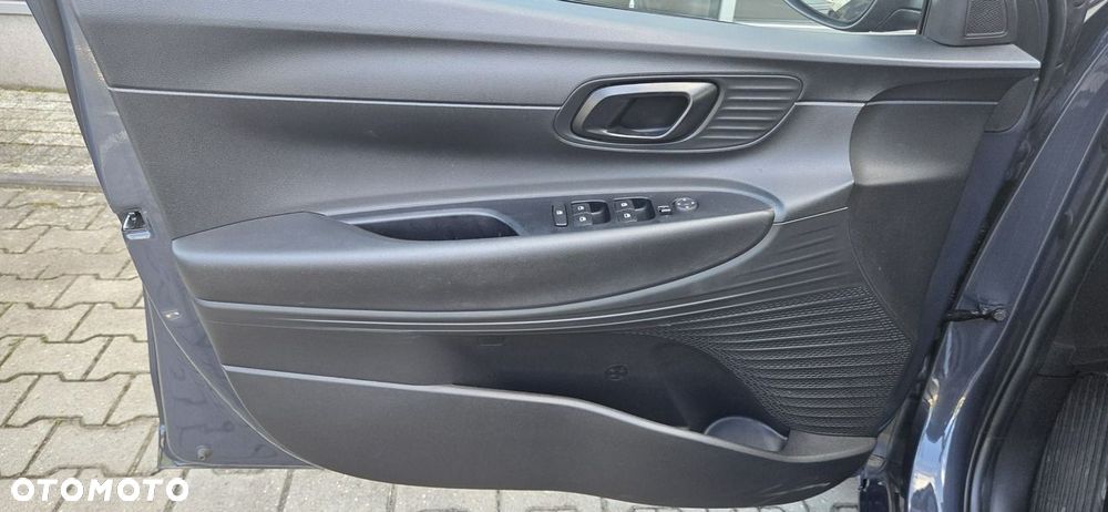 Hyundai i20 1.2 Modern - 12