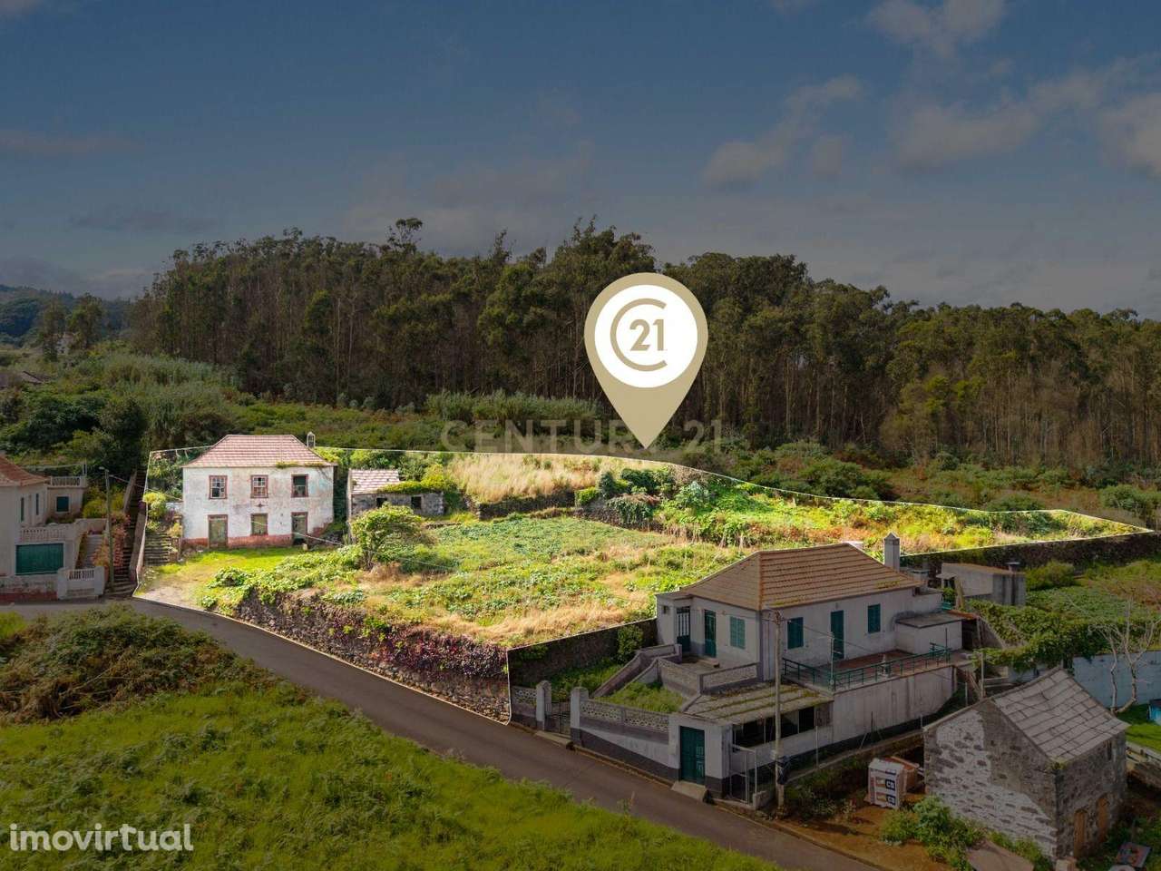 Oportunidade Única em Santa – Casa Tradicional para Reconstrução em Te - Grande imagem: 3/10