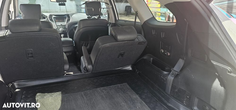 Hyundai Grand Santa Fe 2.2 CRDi 4WD Automatik Luxury - 27