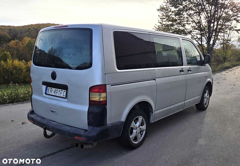 Volkswagen Transporter - 4