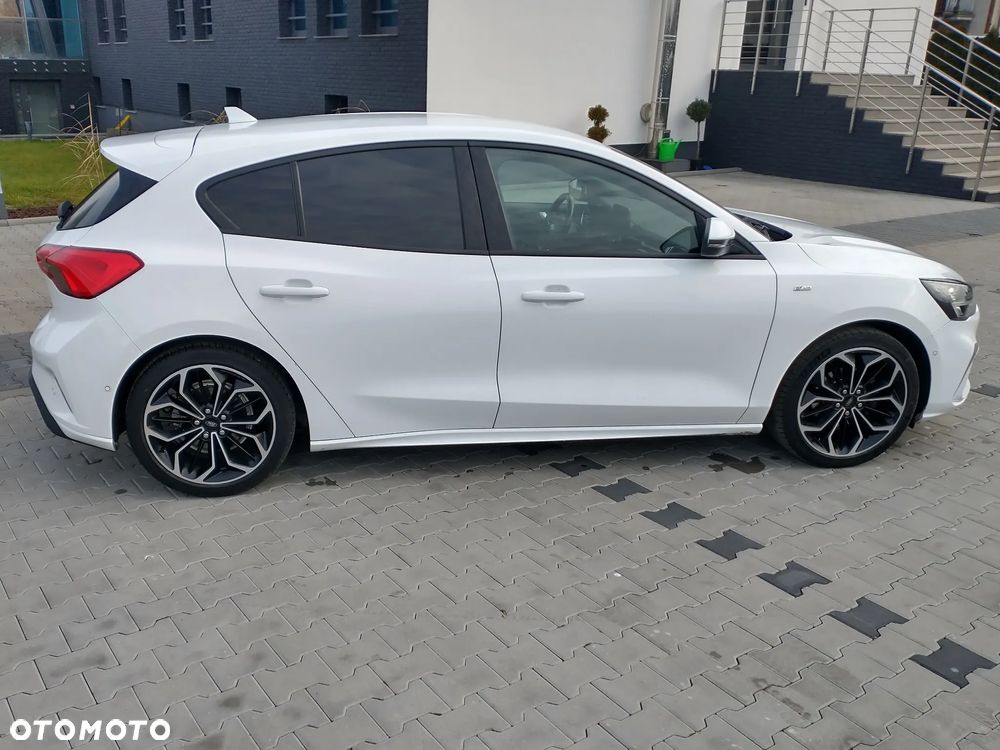 Ford Focus 1.0 EcoBoost Hybrid ST-LINE DESIGN - 7