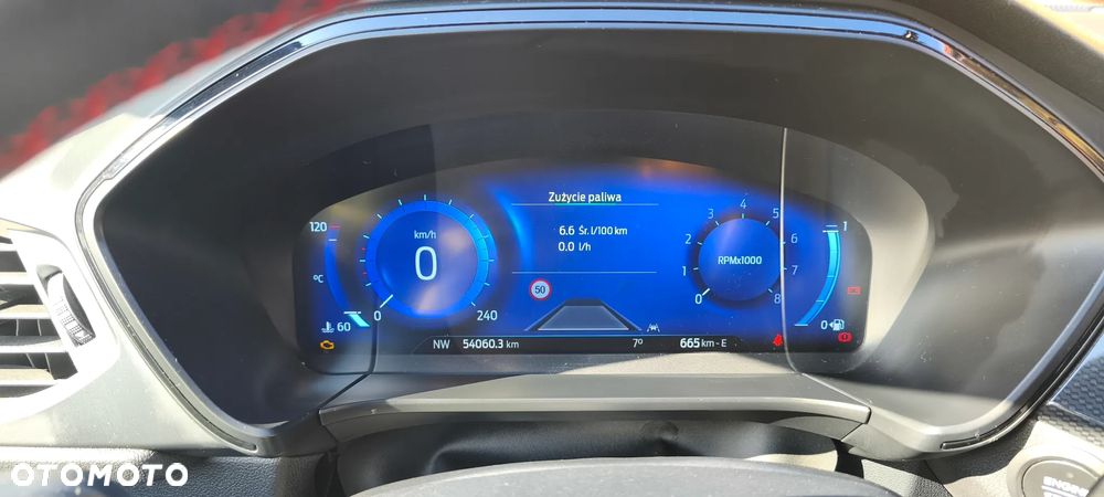 Ford Kuga 1.5 EcoBoost FWD ST-Line X - 9