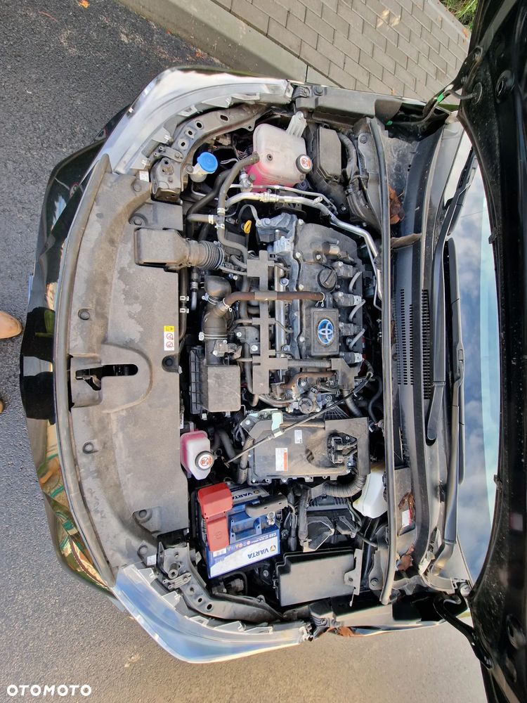 Toyota Corolla 1.8 Business Edition - 33