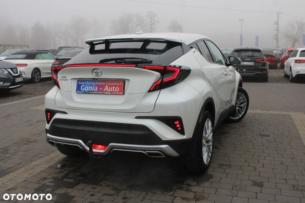 Toyota C-HR - 10