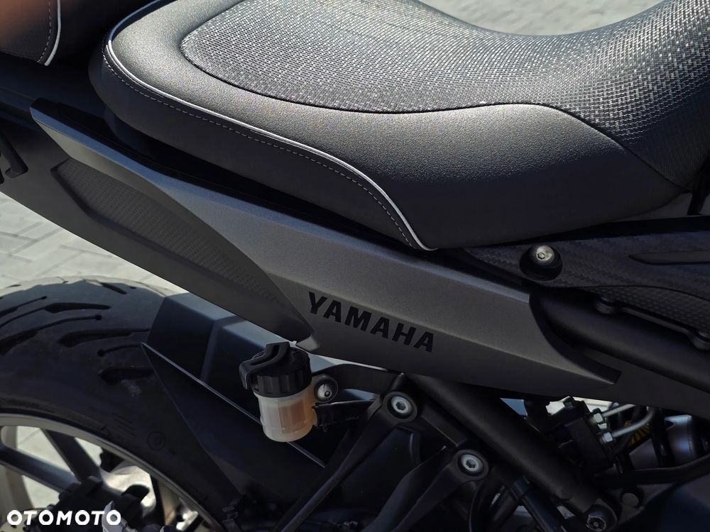 Yamaha MT - 27