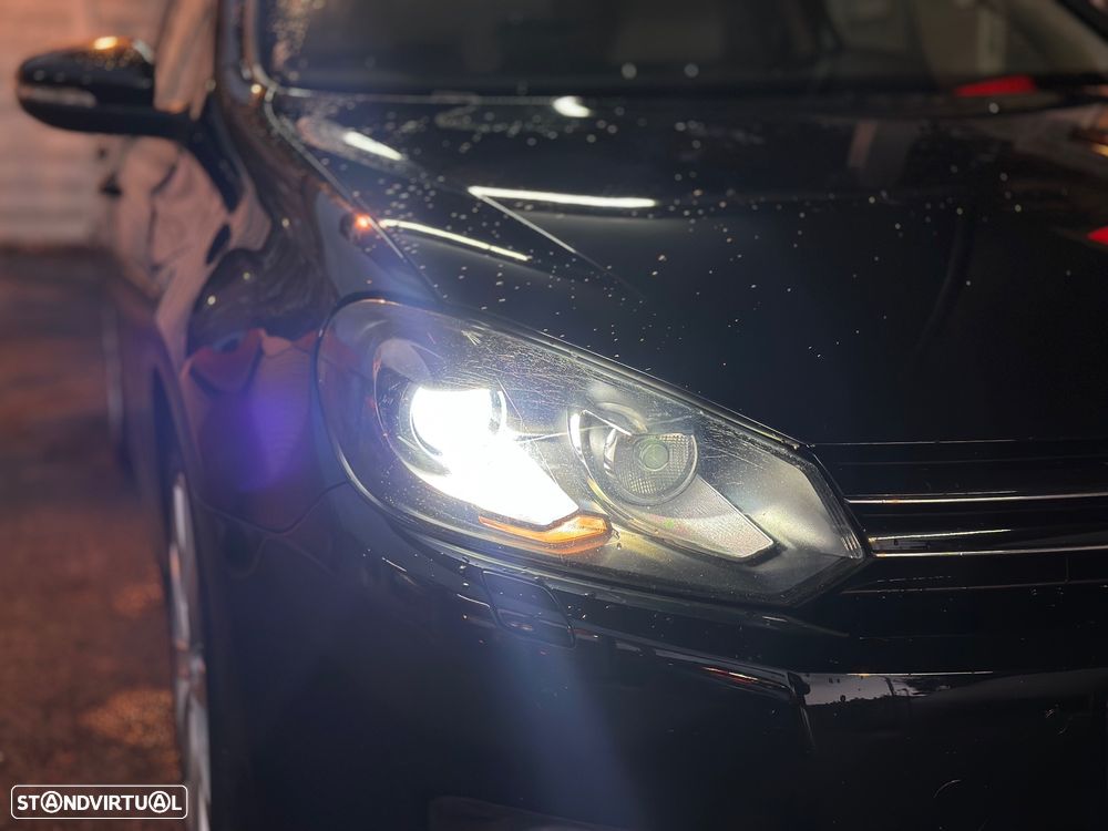 VW Golf 2.0 TDi Highline DSG - 2