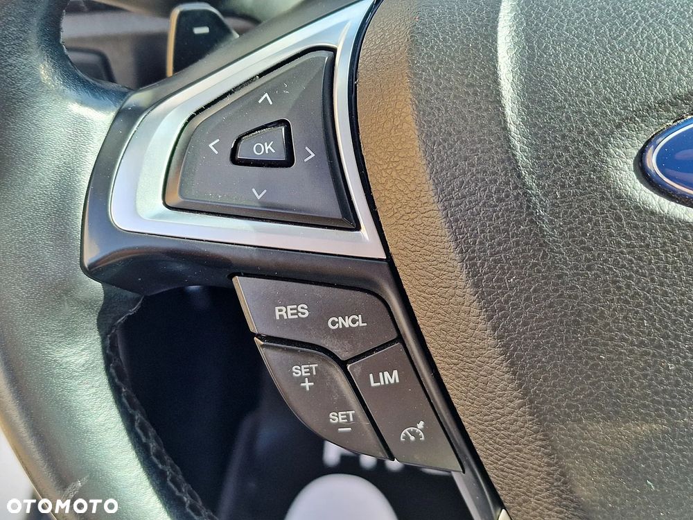 Ford Mondeo - 14