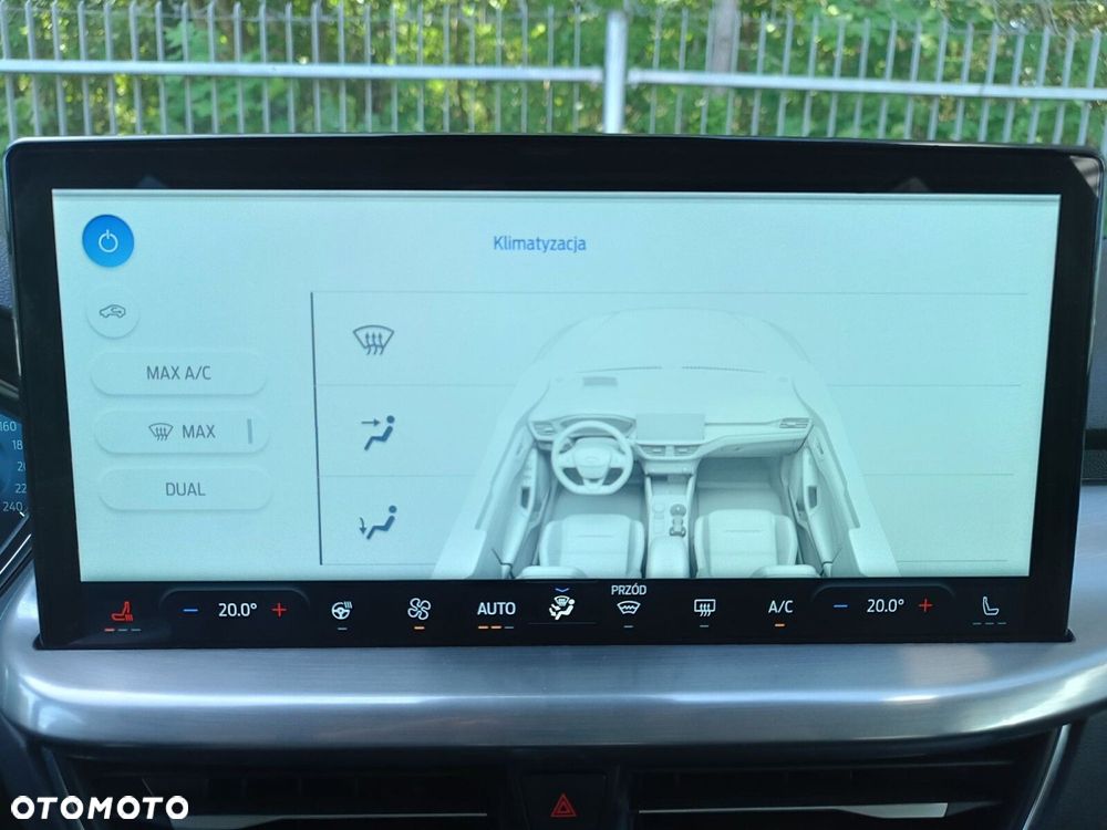 Ford Focus 1.0 EcoBoost mHEV Titanium X - 18