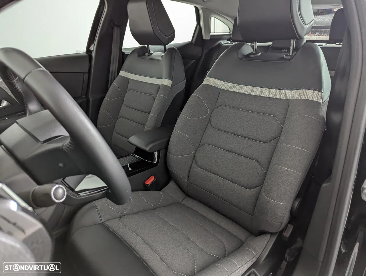 Citroën C4 1.2 PureTech Plus - 16