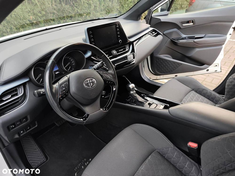 Toyota C-HR 1.8 Hybrid Style - 11