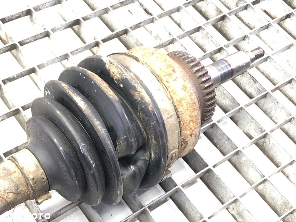 PÓŁOŚ PRAWY PRZÓD  SSANGYONG KYRON 2005 - 2022 2.0 Xdi 4x4 104 kW [141 KM] olej napędowy 2005 - - 3