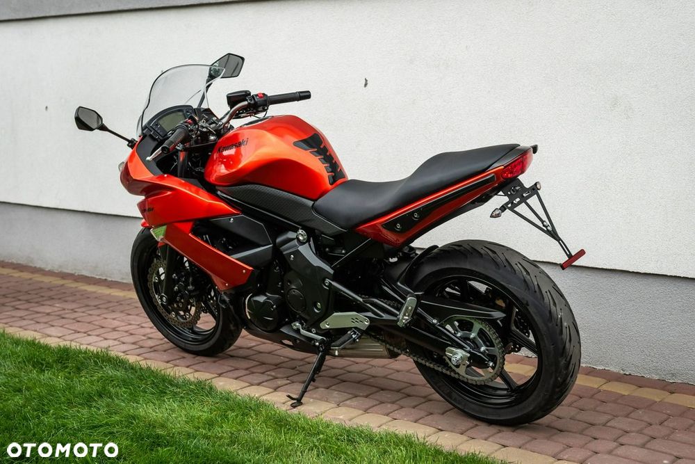 Kawasaki ER - 7