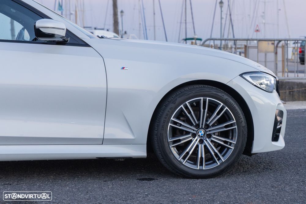 BMW 320 i Touring Aut. M Sport - 8