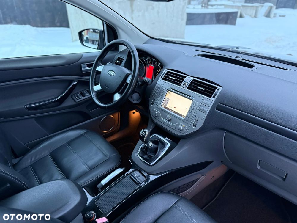 Ford Kuga 2.0 TDCi 4x4 Titanium - 21