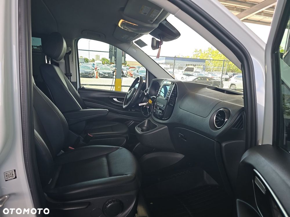 Mercedes-Benz Vito - 10