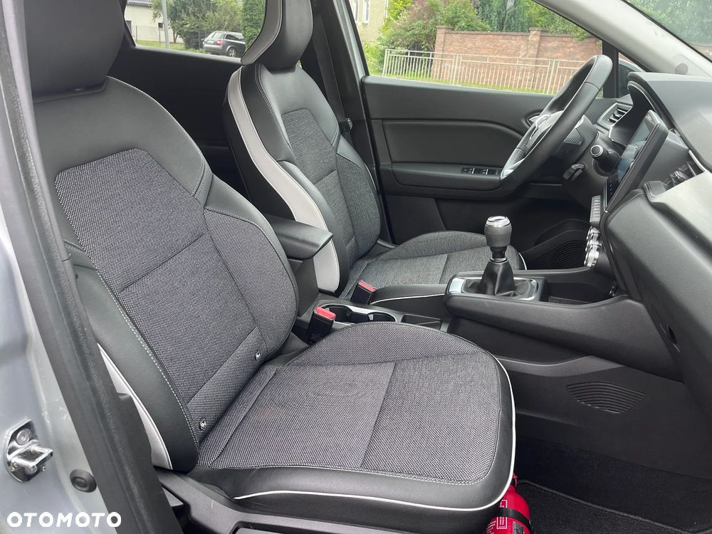 Renault Captur TCe 100 INTENS - 20