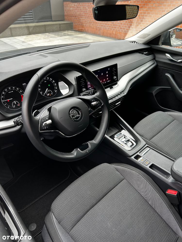 Skoda Octavia 2.0 TDI Ambition DSG - 21
