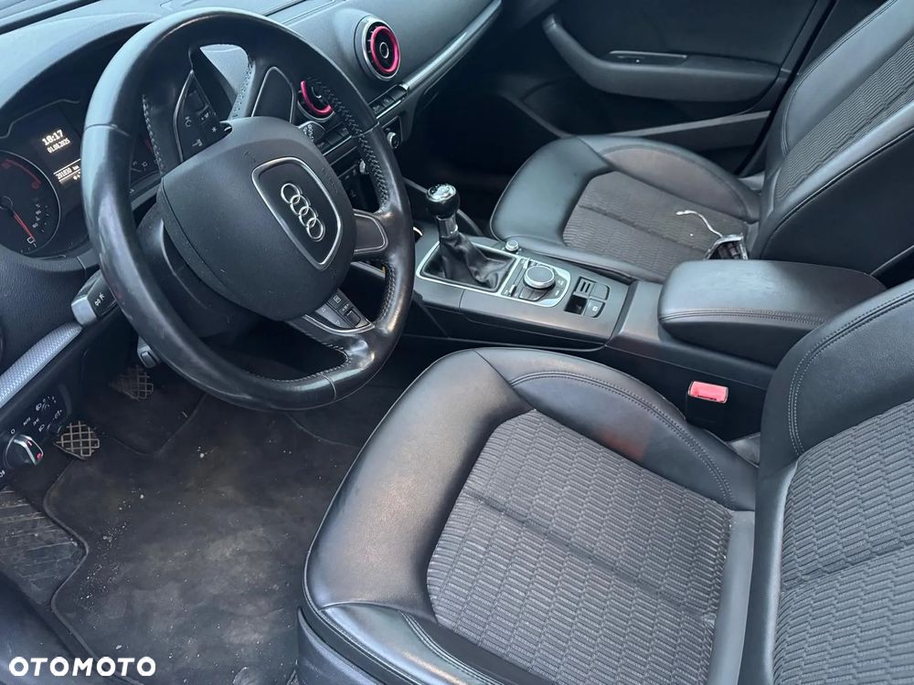 Audi A3 1.6 TDI Attraction - 6