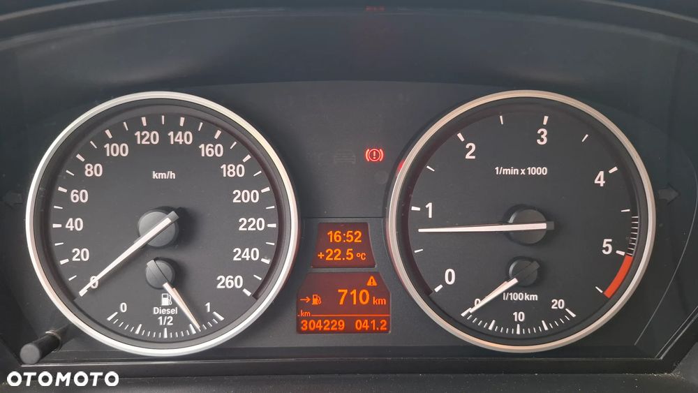 BMW Seria 5 520d - 12
