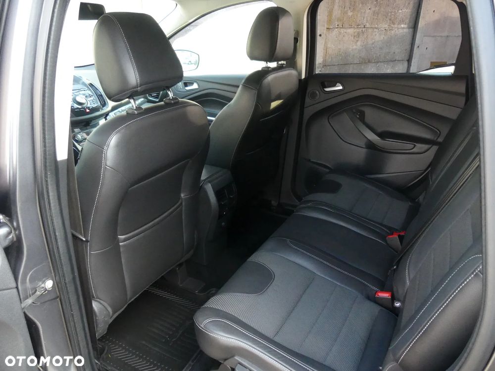 Ford Kuga 2.0 TDCi 4x4 Trend - 12