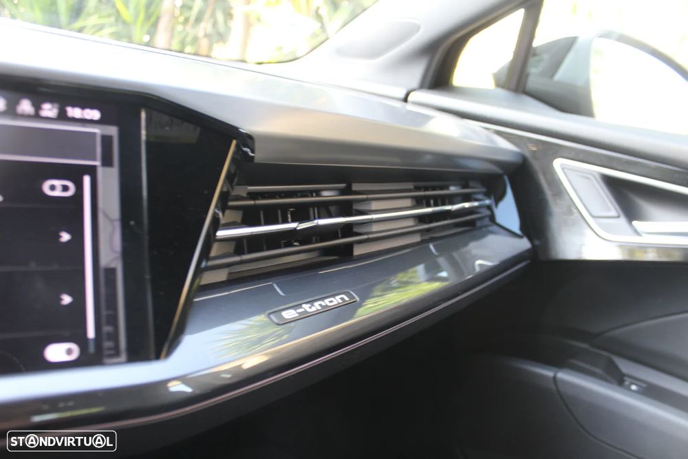 Audi Q4 e-tron 45 quattro 82 kWh - 26
