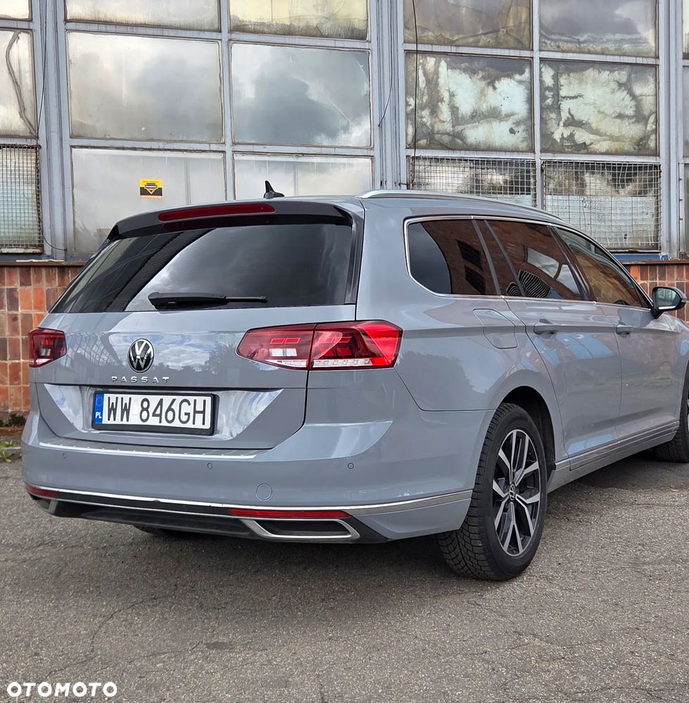 Volkswagen Passat 2.0 TDI Elegance DSG - 16