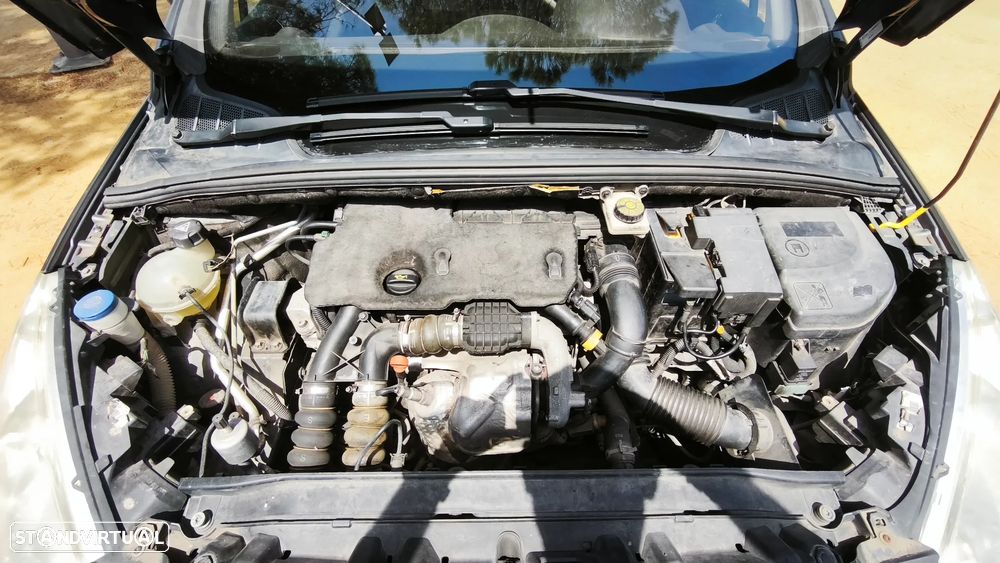 Peugeot 308 1.6 HDi Sport CVM6 - 27