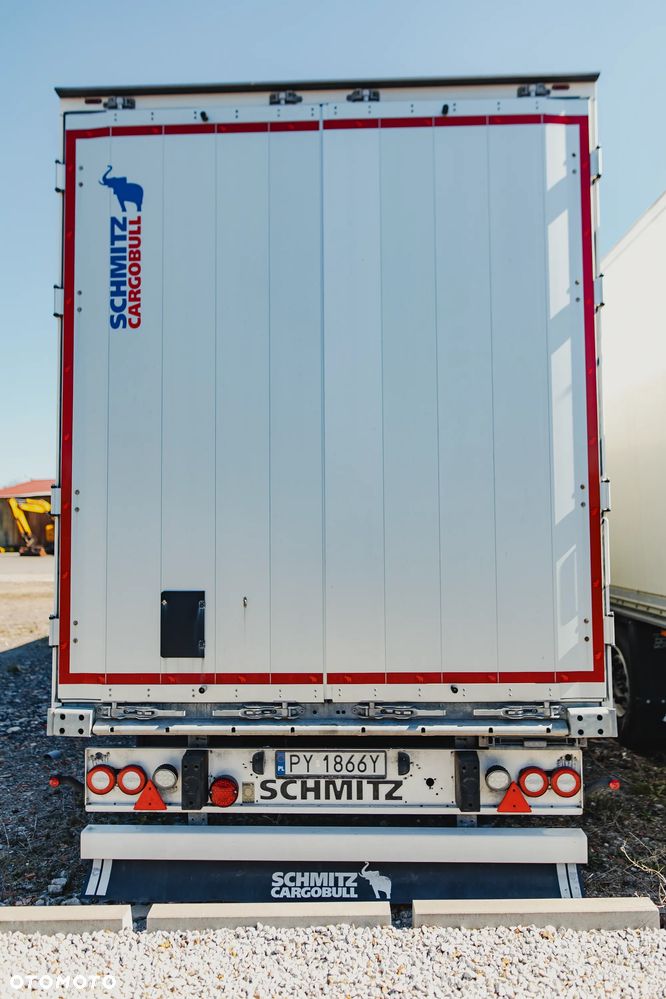 Schmitz Cargobull SCB*S3B - 12