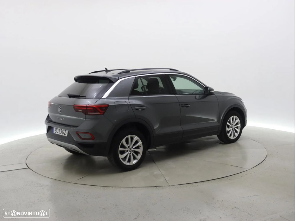 VW T-Roc 1.0 TSI Urban - 8