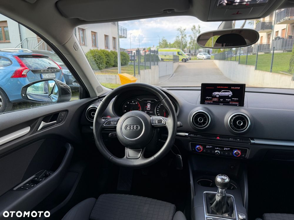 Audi A3 Sportback - 17