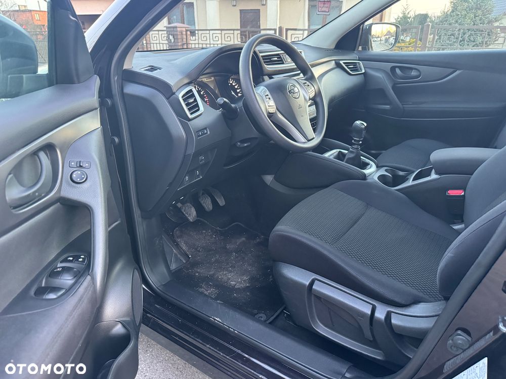 Nissan Qashqai 1.2 DIG-T N-Vision - 10